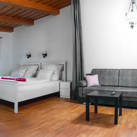 Na Chaloupce Apartment
