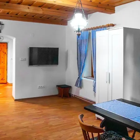 Na Chaloupce Apartment Kladky